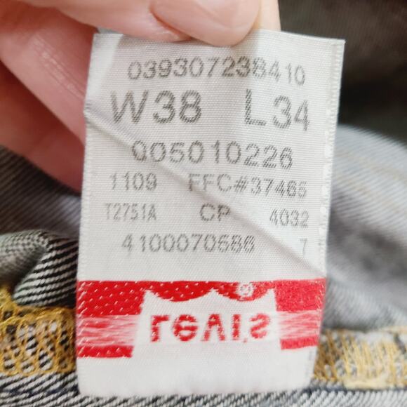 Levi's 501 Original Button Fly Black Denim Jeans Size 38x34, PRE-OWNED - Picture 10 of 11